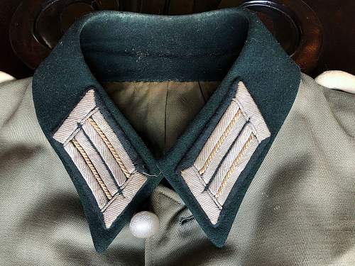 Opinions on this Reichswehr tunic...