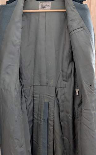 Your help please on Artillery Officer's M35 Greatcoat