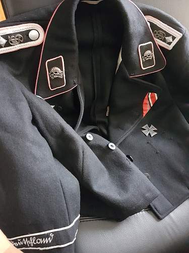 Panzerdivision Großdeutschland Panzer Uniform Tunic original?