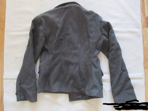 Please help with luftwaffe tunic