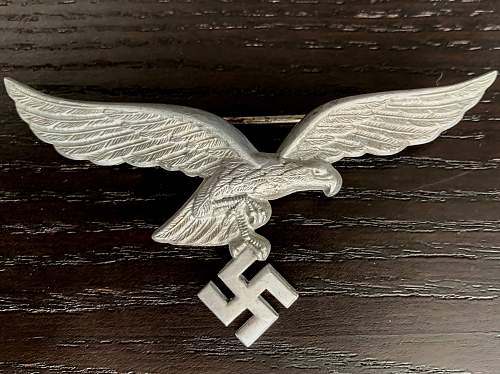 Luftwaffe summer tunic badge authenticity check.