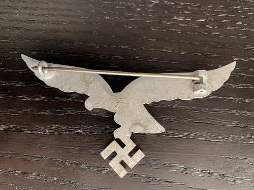 Luftwaffe summer tunic badge authenticity check.