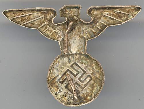 Would like help to identify insignia