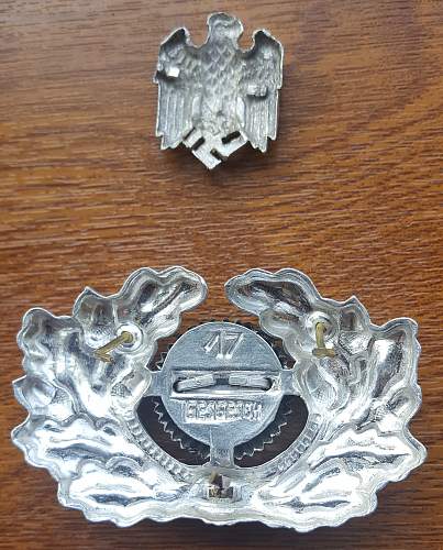 Heer Wreath &amp; Cockade Cap Insignia &amp; Eagle Insignia for Lapel or Shoulder