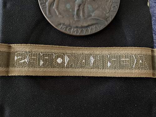 AfrikaKorps Cuff Title w/Rommel Table Medal