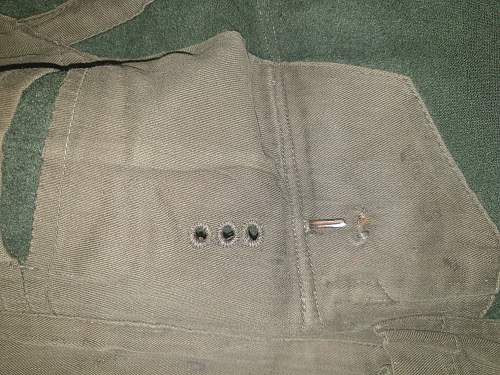 Question M36 Tunic with ostfront Ribbon.