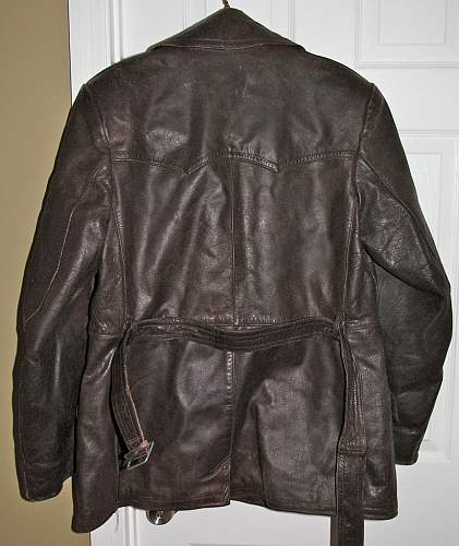 Kriegsmarine Leather Coat - Need Opinions Please...