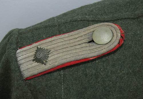 Field tunic/Feldbluse, version 1940, Oberleutnant Artillery