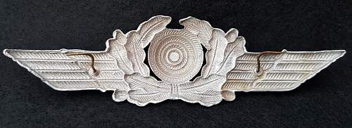 Luftwaffe visor cap insignia