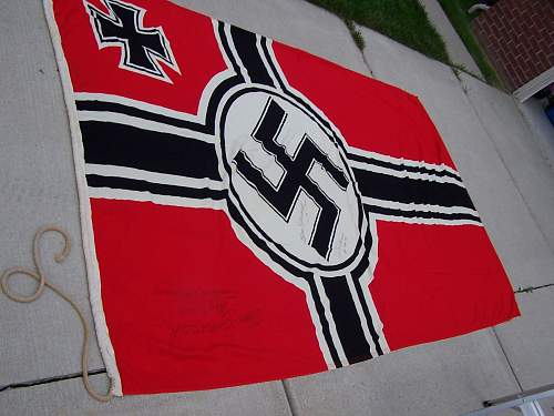 Navy edition Krieg Flag 10ft by 6 ft signed by GI in Lemark 1945 interesting detective work..