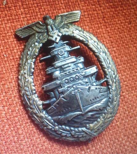 Parachutist Badge + Kriegsmarine High Seas Fleet Badge?
