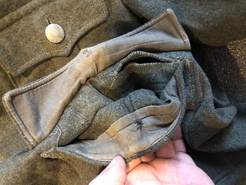 M40/M42 Infantry Feldbluse bought two days ago on Ciney Military - Need an advice