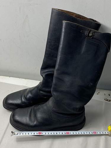 Officer's boots - original WW2?