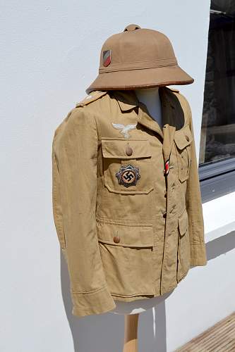 Luftwaffe tropical tunic to a Feldwebel, w/ DkiG