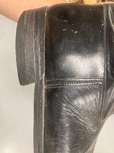 Do these appear to be ww2 era German officer private purchase boots or postwar boots?