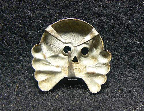 Real or fake? Skull insignia