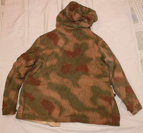 Need help id'ing this coat (Reversible Winter Camo?)...