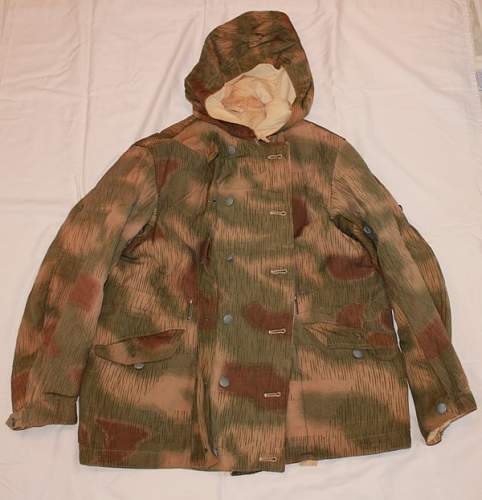 Need help id'ing this coat (Reversible Winter Camo?)...