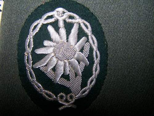 German Gebirgsjager Oberlieutenant's tunic