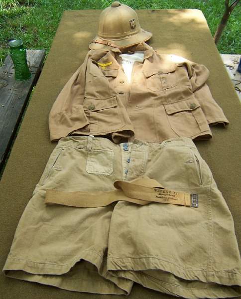 KM Tropical Uniform