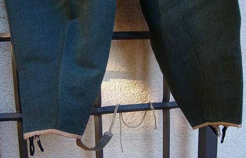 WH-Issue M43 Trousers made of Italian cloth.