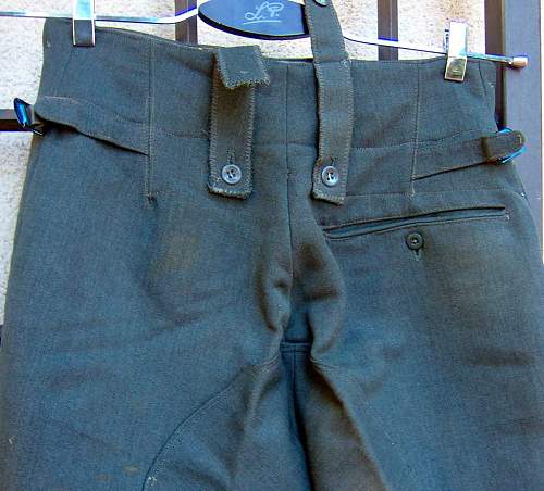 WH-Issue M43 Trousers made of Italian cloth.