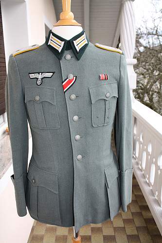 Cavalry Lt. Tunic: Opinions please!