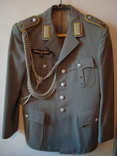 wehrmacht tunic?