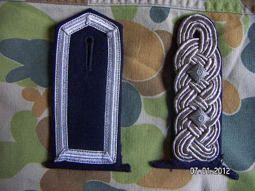 Shoulder boards