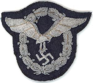 Help needed with luftwaffe insignia