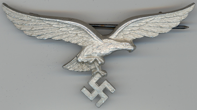 Help needed with luftwaffe insignia