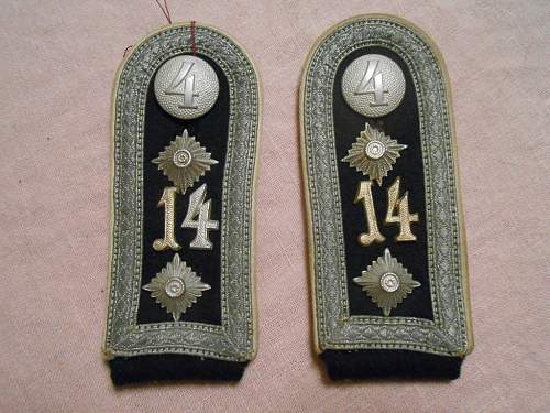 Are these shoulder boards early or late war?