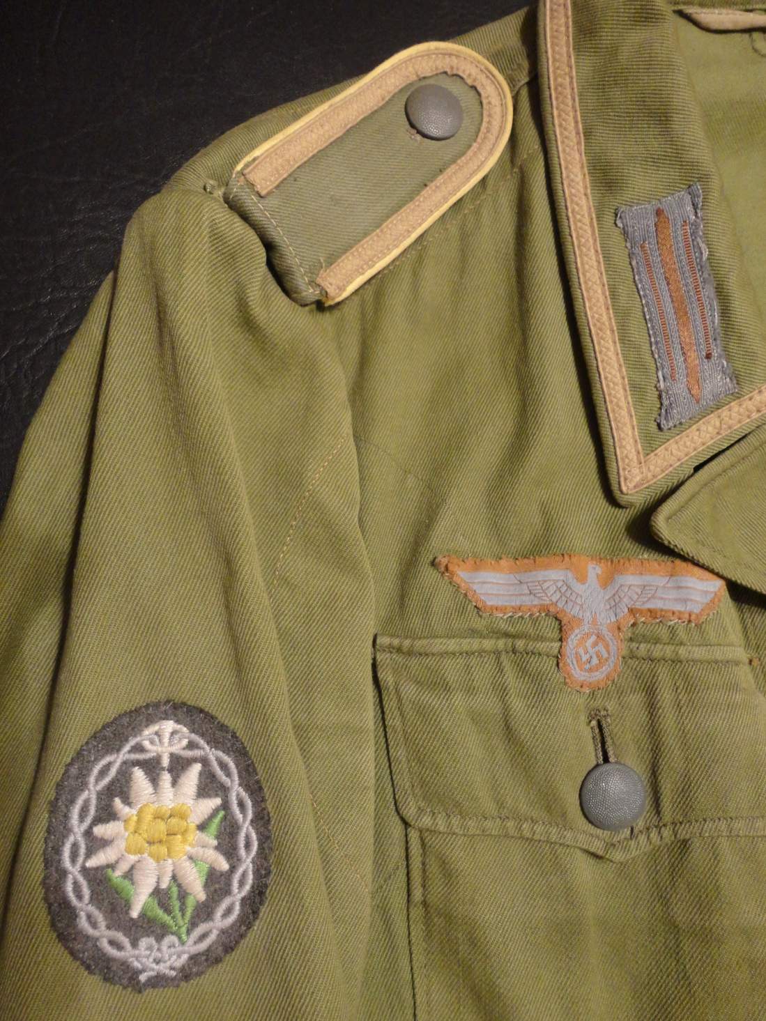 Tropical NCO tunic.