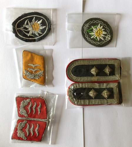Small Collection of Eagles , shoulder boards and collar patches for assessment please.