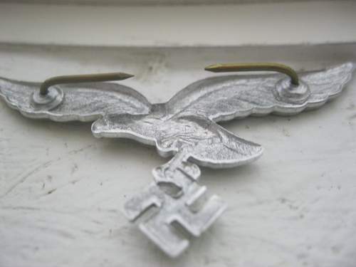 Luftwaffe visor eagle?