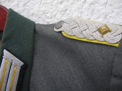 Heer Officers tunic