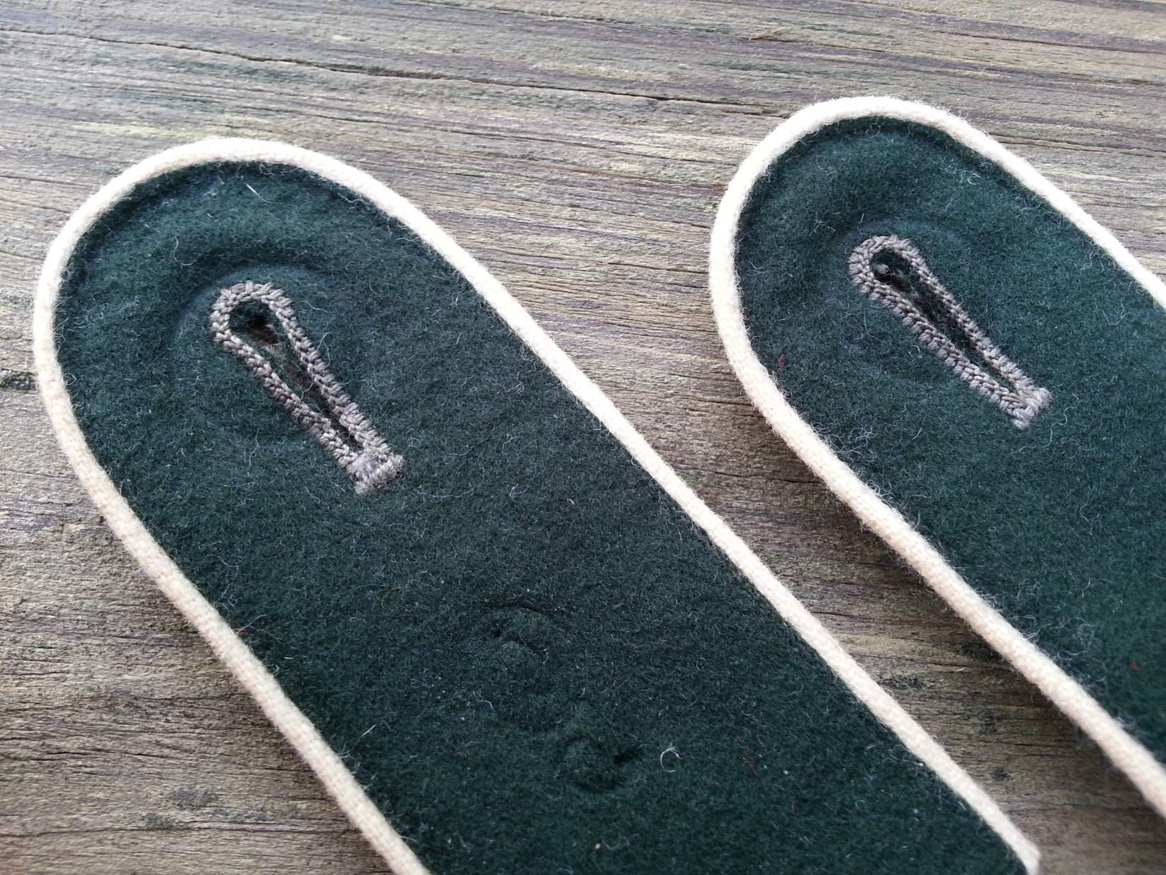 Need help! M36 Inf. shoulder boards, original?