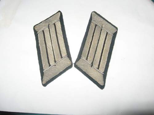 Pioneer and panzer jaeger collar tabs and shoulder boards.