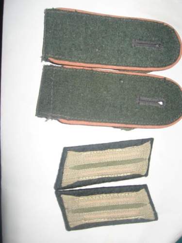 Pioneer and panzer jaeger collar tabs and shoulder boards.