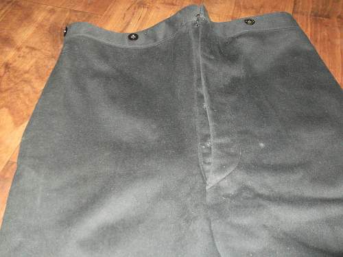 Black trousers private made panzer or not?