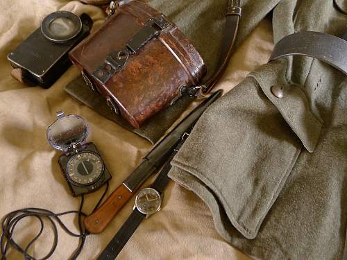 Learning to dress correctly... Late war Artillerie Hauptman &amp; accoutrements