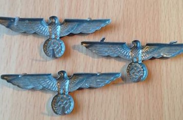 Heer Cap badges