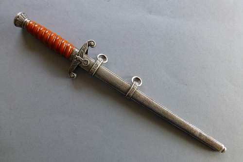 Heer dagger by WKC 3th pattern with rare hangerset