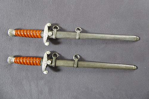 Aluminium fitted army daggers