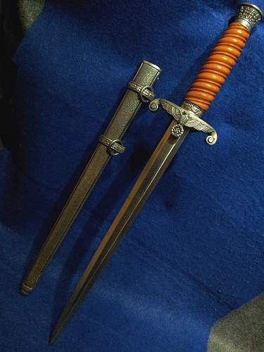 WKC Heer dagger type 4.