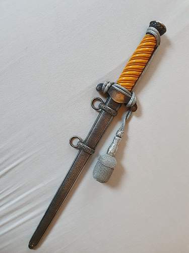 E.Pack army dagger with slant grip and 1st type crossguard