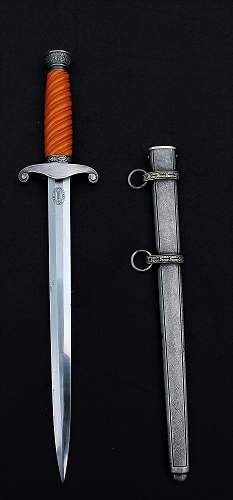 F.W. Höller army dagger with slant grip and rare crossguard