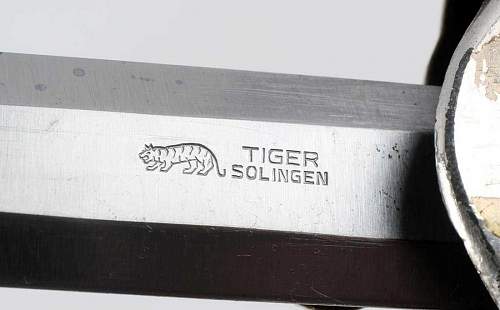 Tiger Solingen Heer dagger