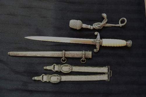 Ernst Pack army dagger, is it a original one?