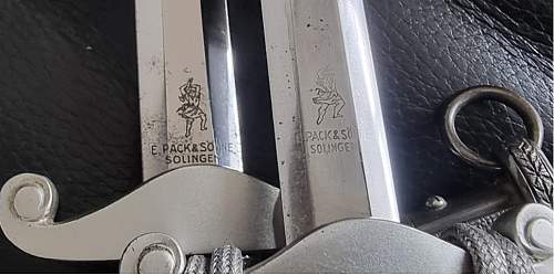 E.Pack army daggers and their Logo's - E.Pack Heeresdolche und Logo's